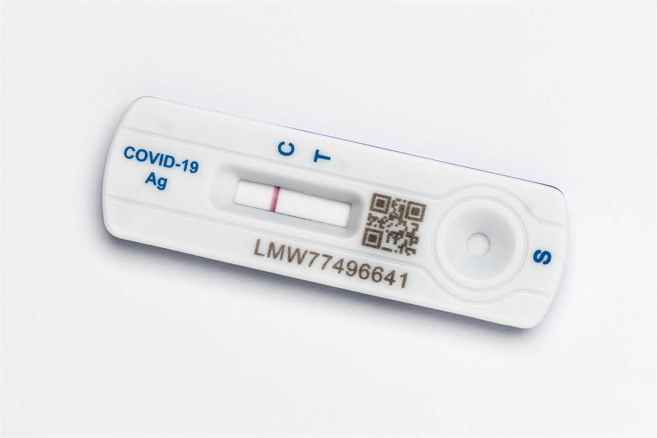 UK daily Covid cases fall for 10th day with 69,811 new infections