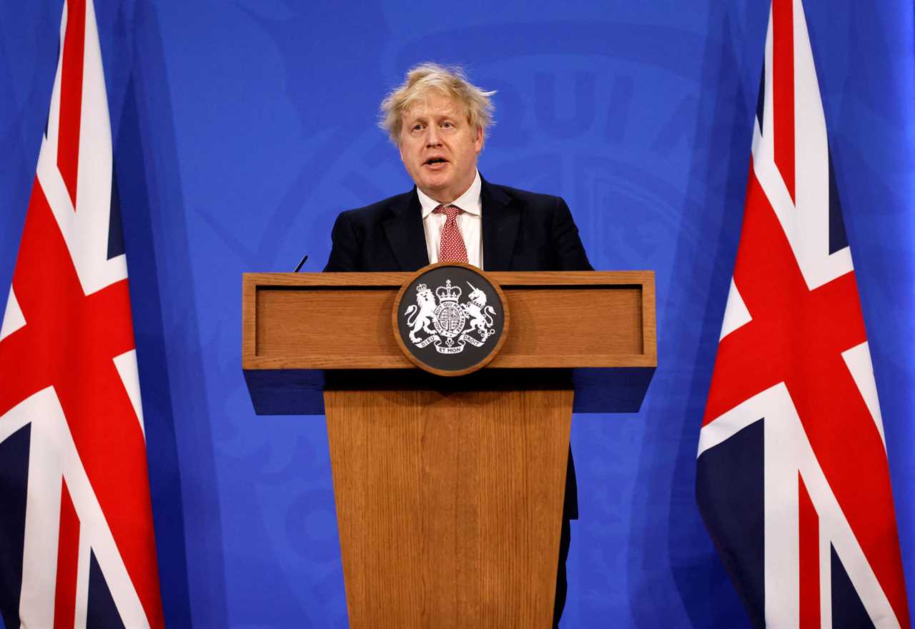 Britain to send more rocket launchers and anti-aircraft missiles to Ukraine as Boris Johnson unveils new arms shipment