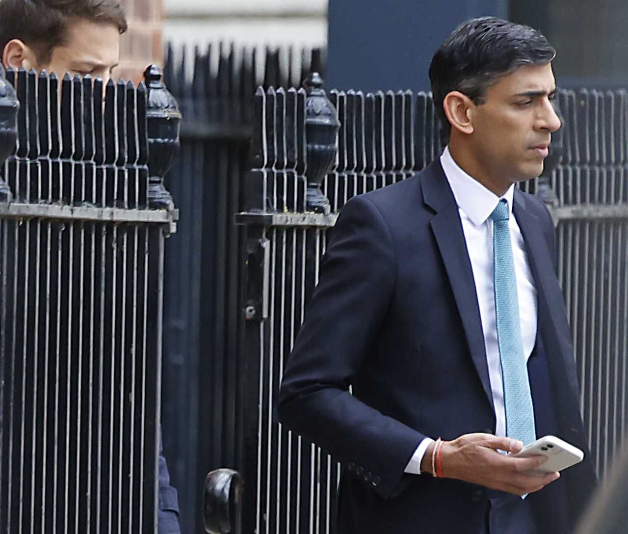 Rishi Sunak ADMITS he had US green card until a few months ago as PM reveals he’d no idea Chancellor’s wife was non-dom