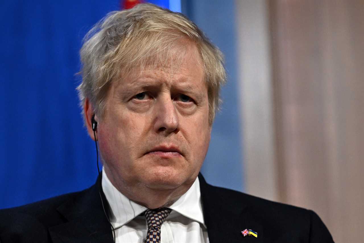 Boris Johnson to hand Stormer armoured missile launchers to Ukraine to unleash hell on Putin’s army