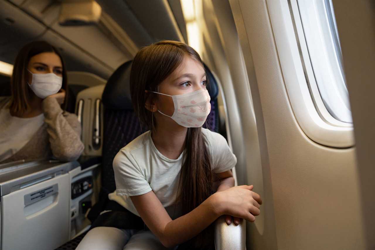 I’m a doctor – five ways you can protect yourself and your kids from Covid while traveling as plane mask mandate lifted