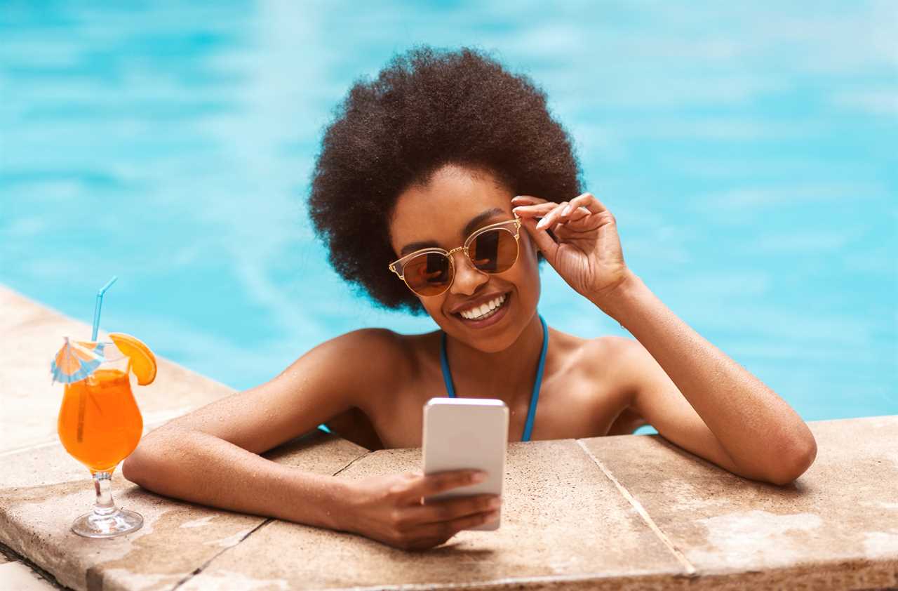 This is how much it will cost to use your mobile phone abroad this summer