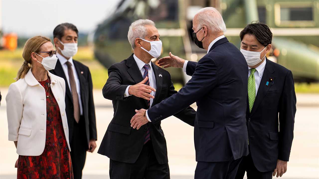 Biden Arrives in Tokyo Seeking to Shore Up Support for Economic Plan