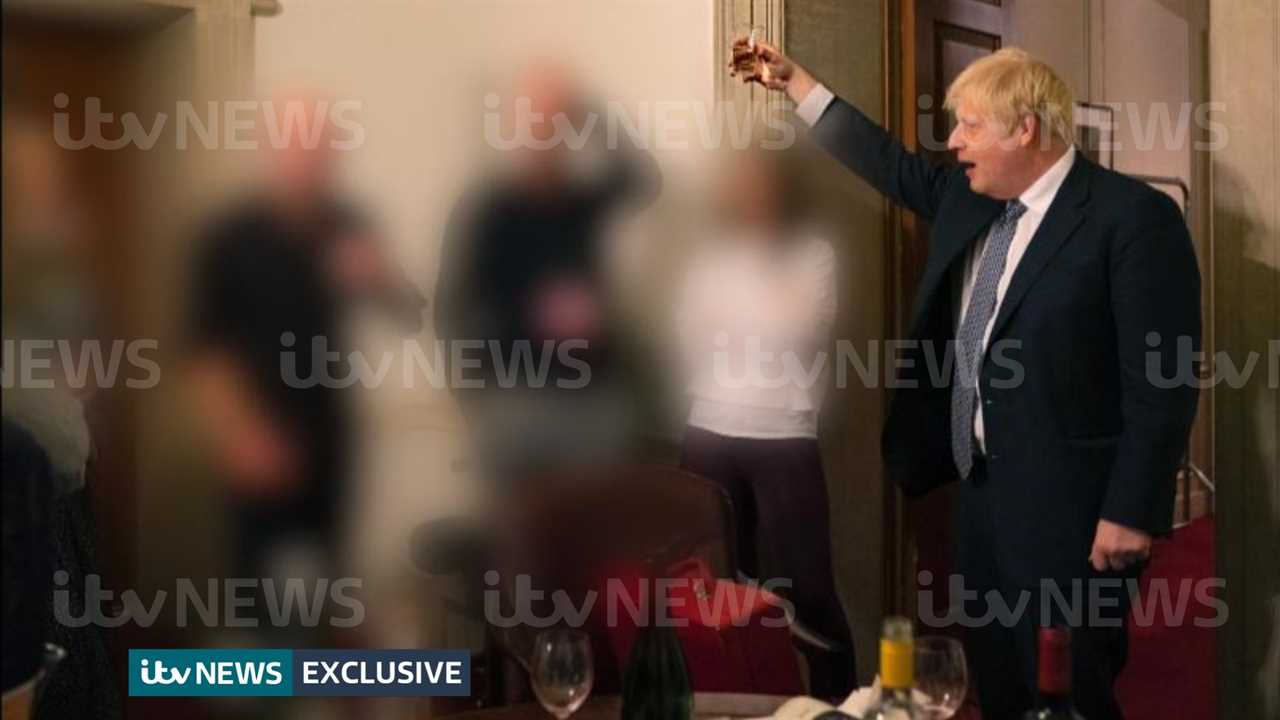 Boris Johnson pictured drinking & raising a toast in new lockdown-busting Downing Street party pics