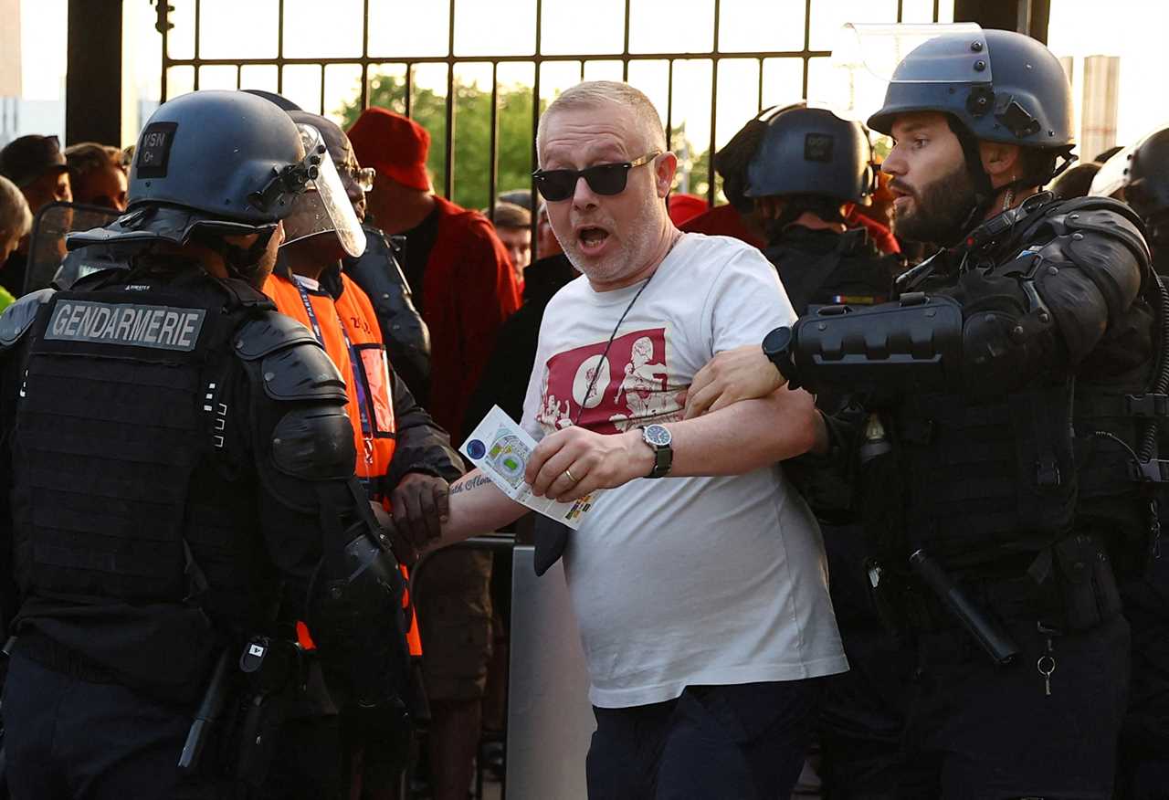 Boris Johnson slams French cops who tear-gassed Liverpool fans at Champions League final