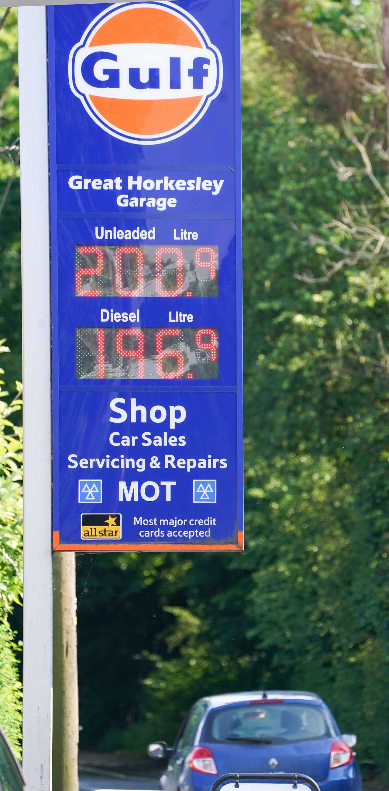 Drivers urge Rishi Sunak to slash fuel duty by 20p as prices soar to £2 a litre