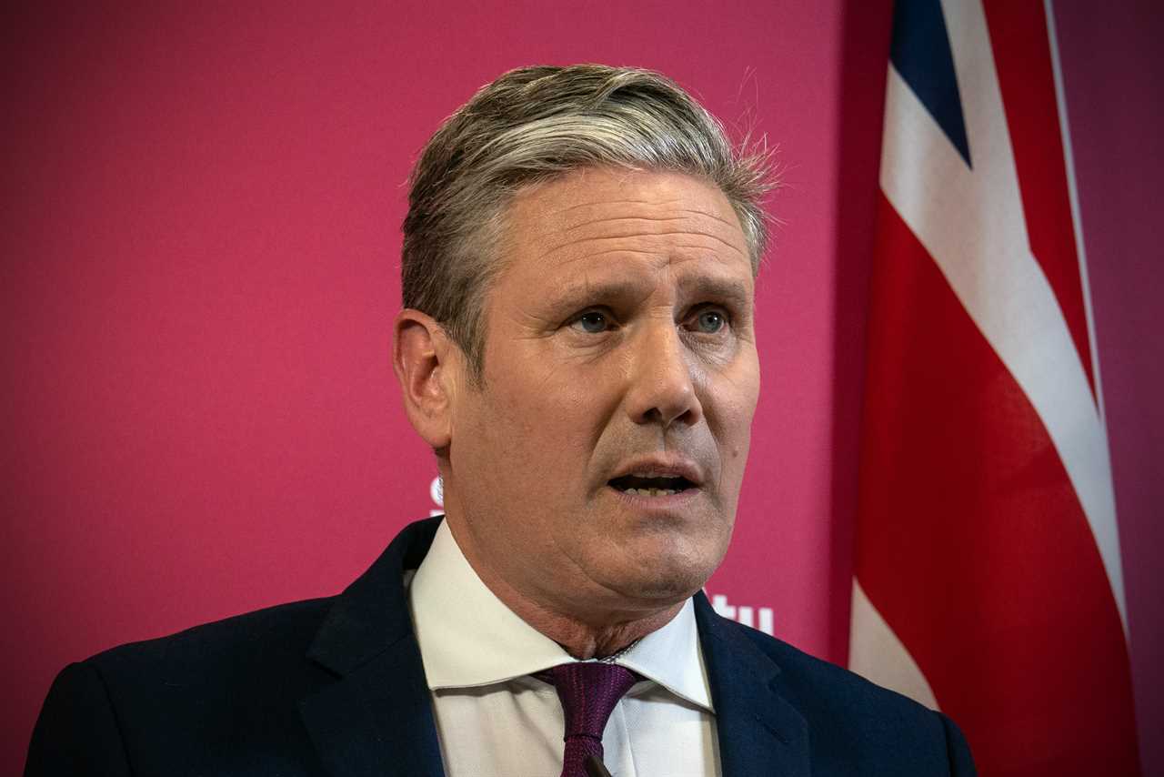 Sir Keir Starmer ‘tells Labour to make back-up plans to replace him’ amid police probe