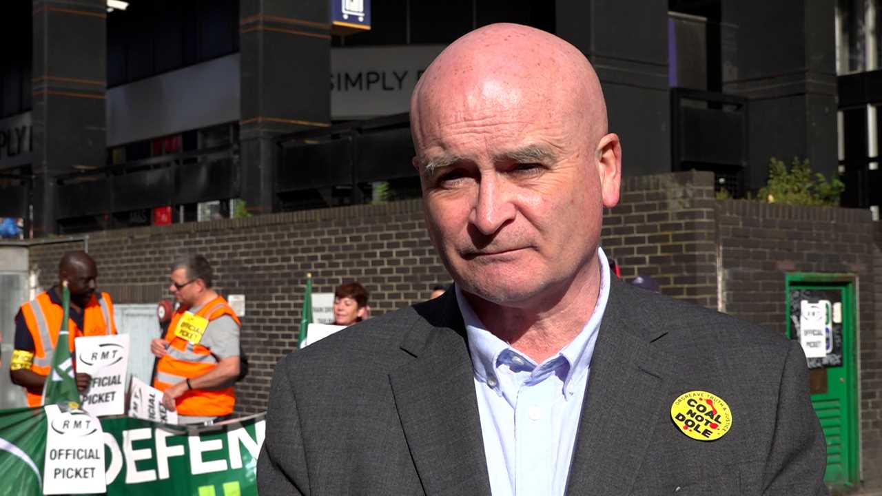 Rail strike chief Mick Lynch whines about lost wages during crippling walkouts