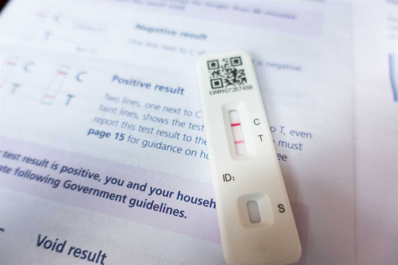 Omicron sub-variants drive Covid cases up for fifth week in a row – with 2.7m infected