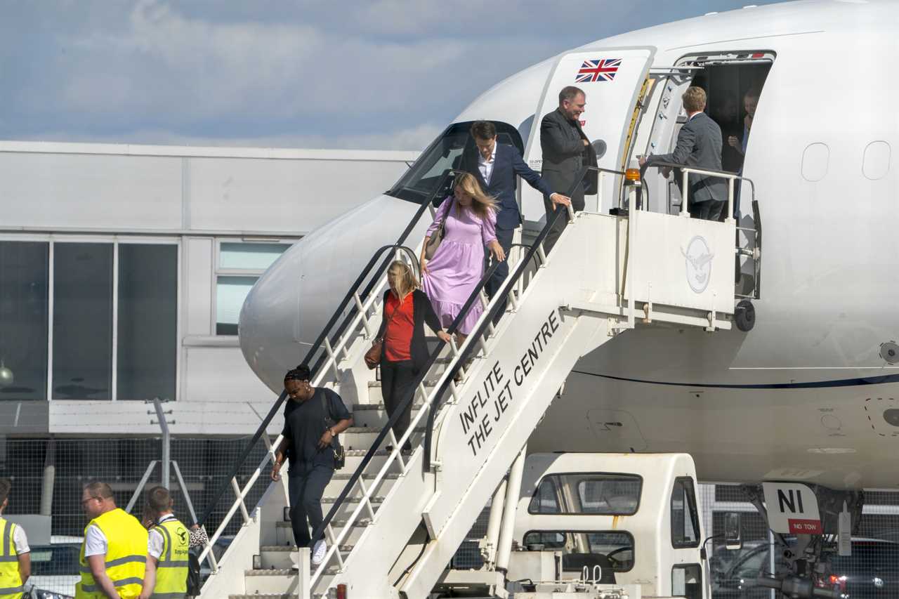 Fury as giggling Whitehall pen-pushers use Prime Minister’s official jet for shameless £50,000 boozy jolly over Britain