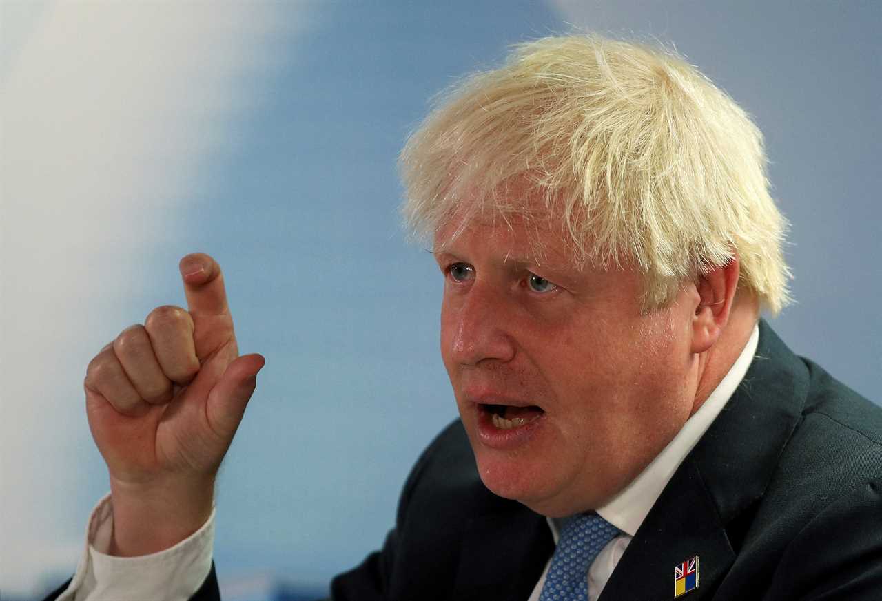 Under-fire committee probing Boris Johnson to carry on despite legal advice saying it’s ‘fundamentally flawed’