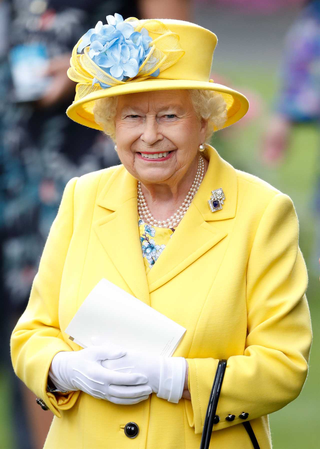 Will schools close tomorrow? Major update as nation mourns Queen’s death