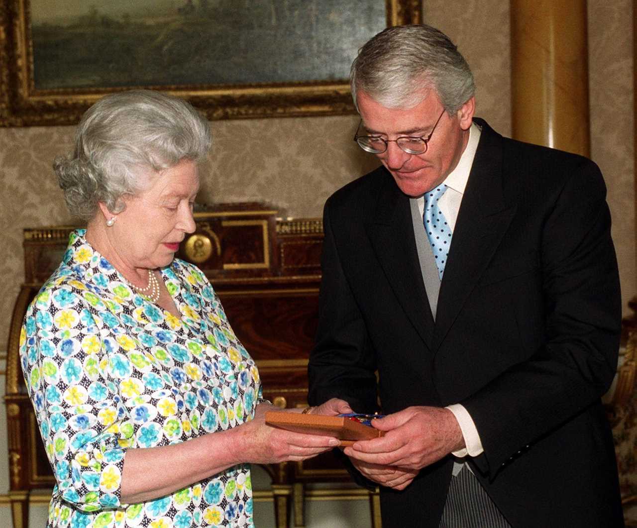 The Queen had 15 different Prime Ministers during her reign… but only one knew the secret way to her heart