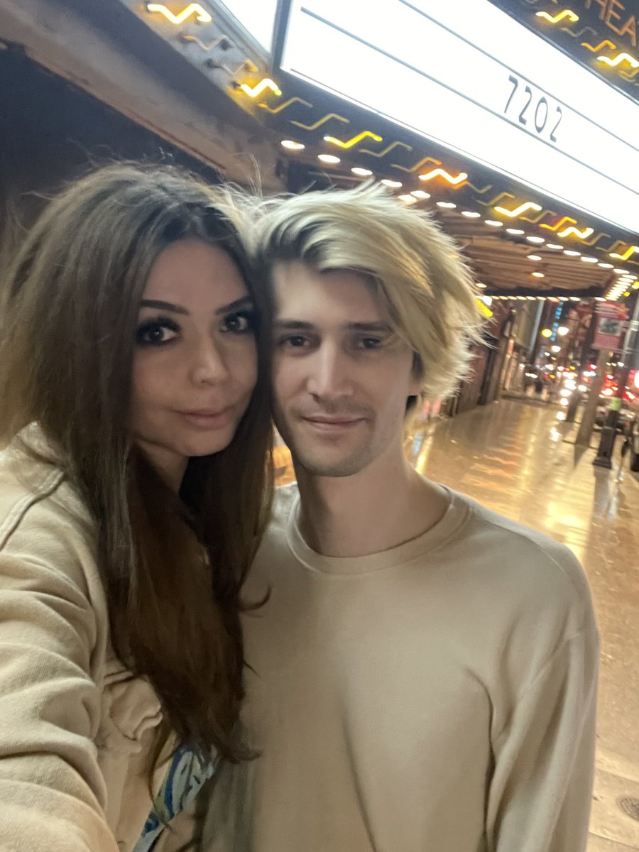 Who is xQc’s ex-girlfriend Adept?