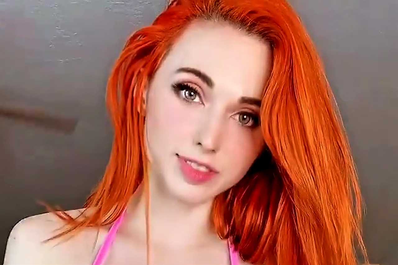Who is Twitch streamer Amouranth?