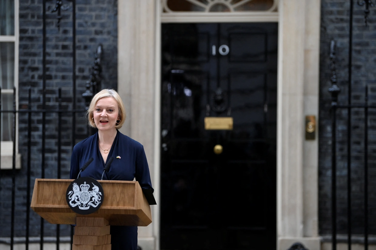 Could there be an early general election? Dramatic week ahead as Liz Truss to remain in post until a successor chosen