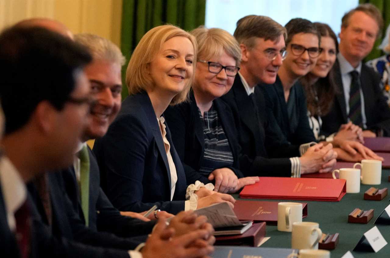 How shortest-serving PM Liz Truss went from 45p tax cut to P45 in 45 days