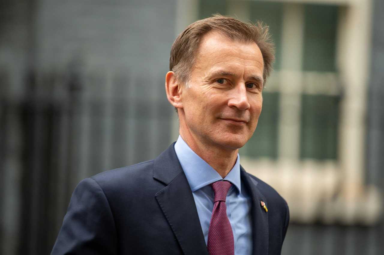 Jeremy Hunt could slap new tax on foreign millionaires who own homes in the UK to raise billions