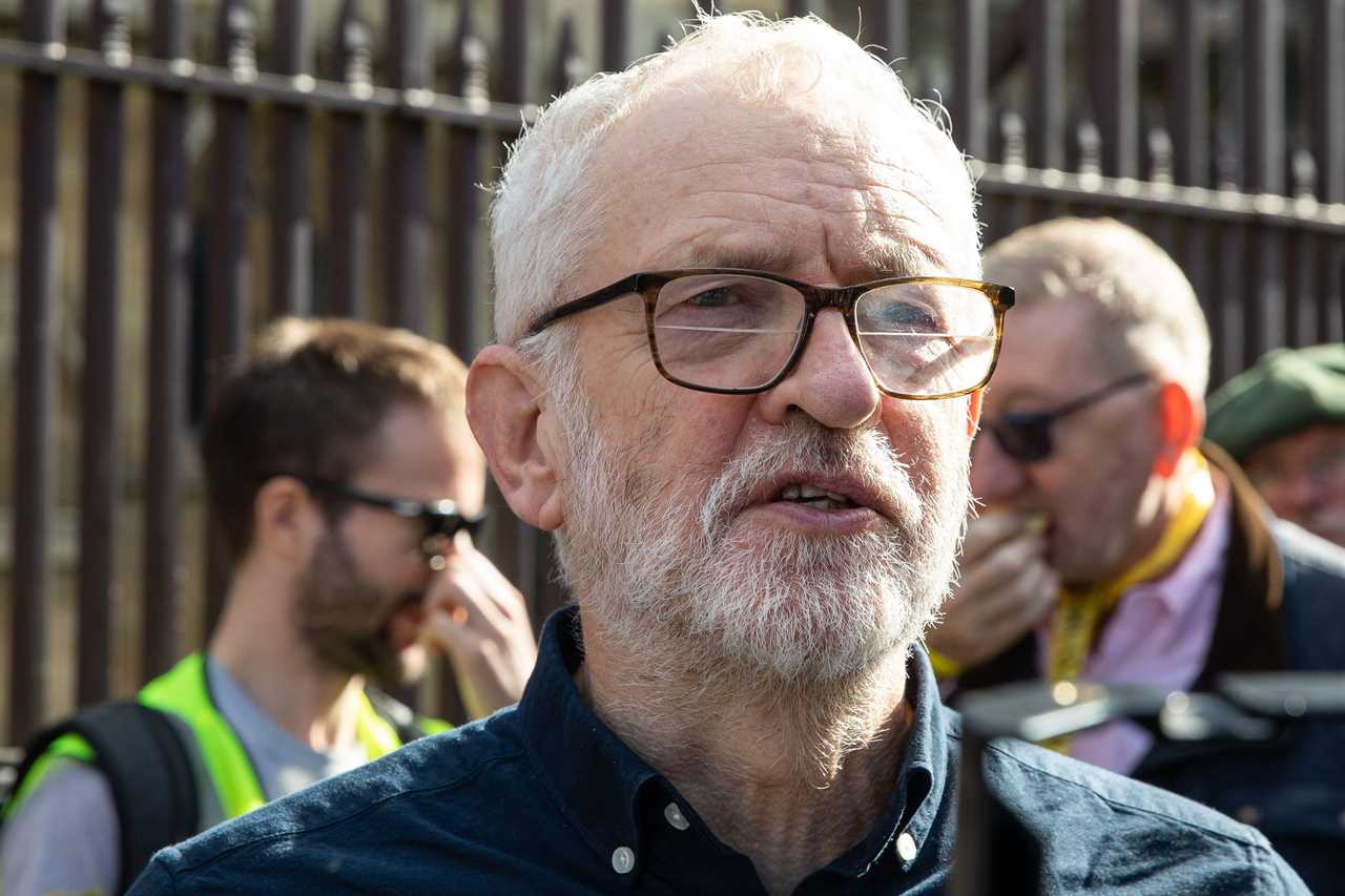Jeremy Corbyn crowdfunded for trip to Brazil while lecturing the world to go greener