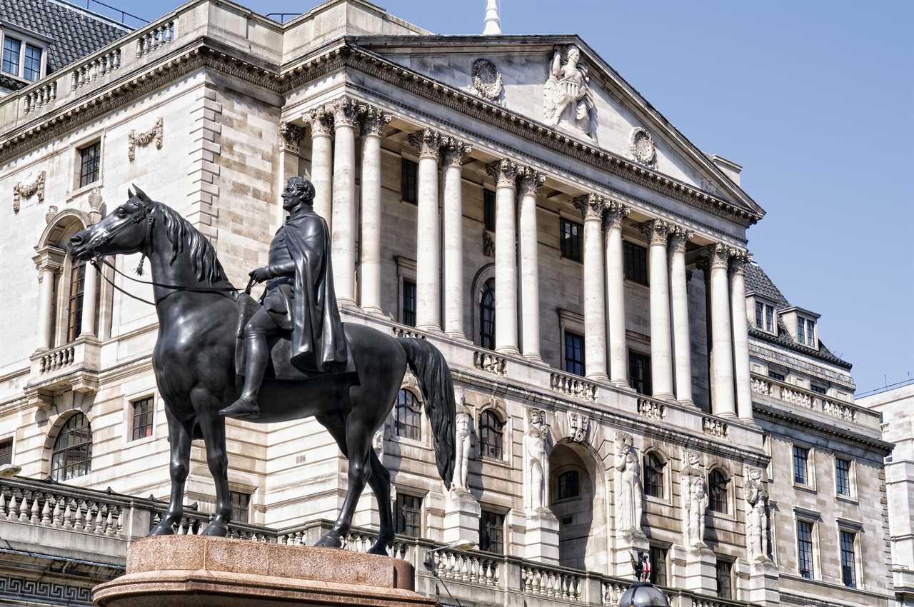 Bank of England blames surge in early retirement for Britain’s economic woes