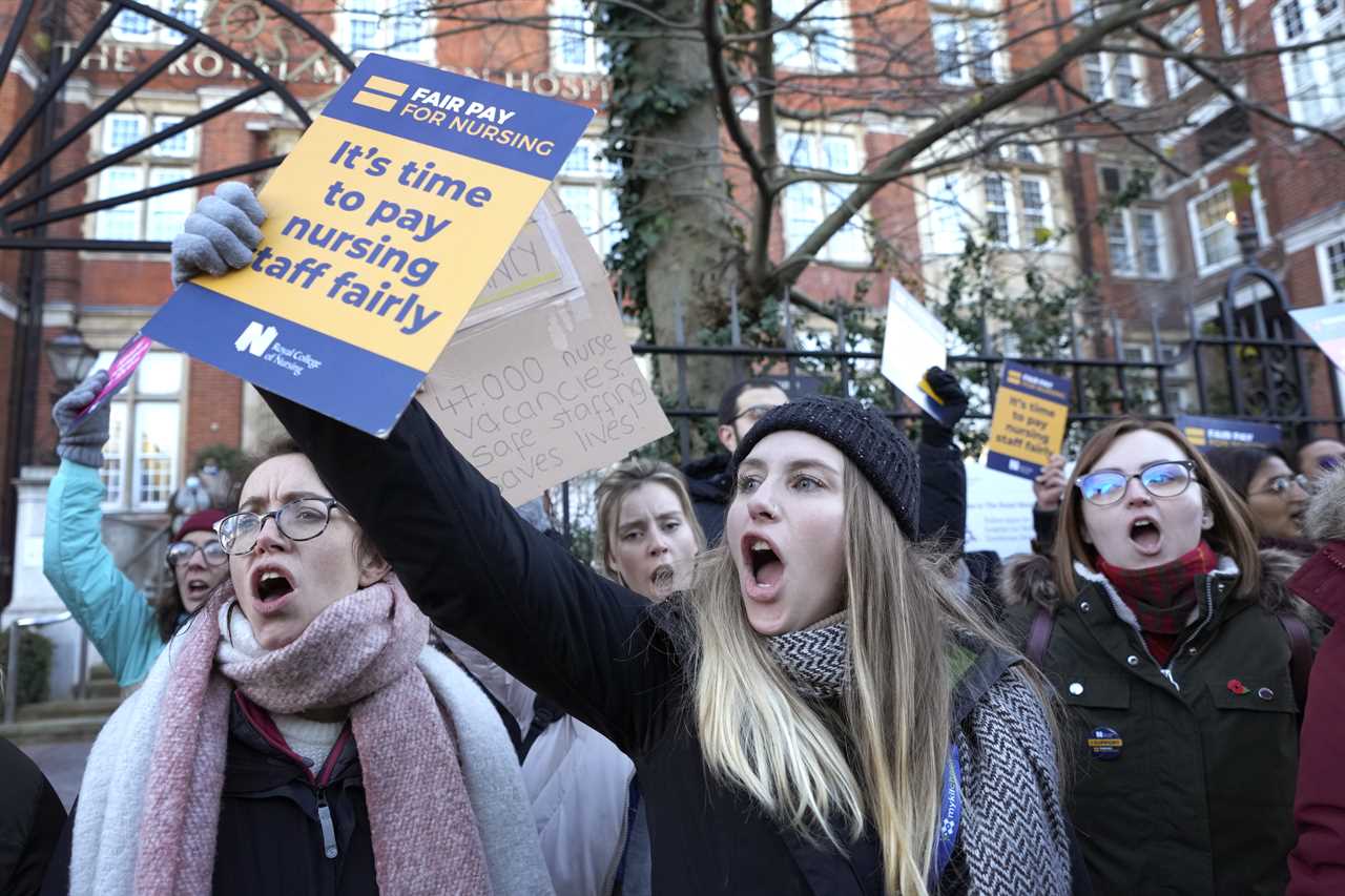 ‘70,000’ appointments cancelled due to nurse strike with cancer patients waiting six weeks for new date