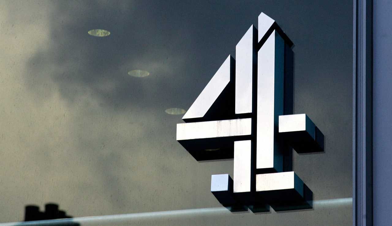 Ministers face Tory backlash after abandoning plans to sell Channel 4