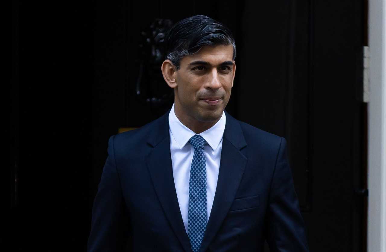 Rishi Sunak faces fresh Tory rebellion over landmark online safety bill