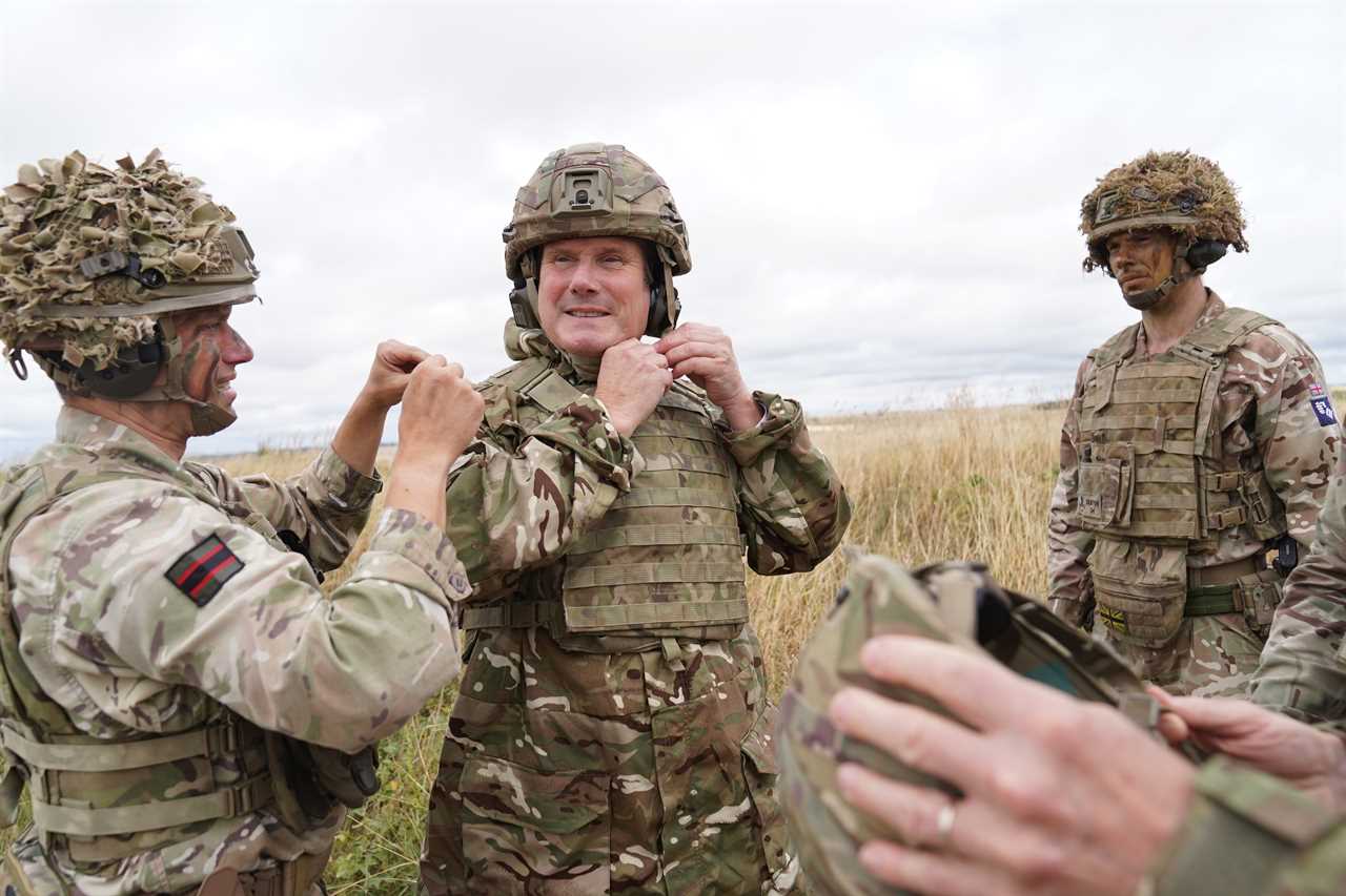 Starmer wooing veterans to stand for Labour in dozens of key target seats