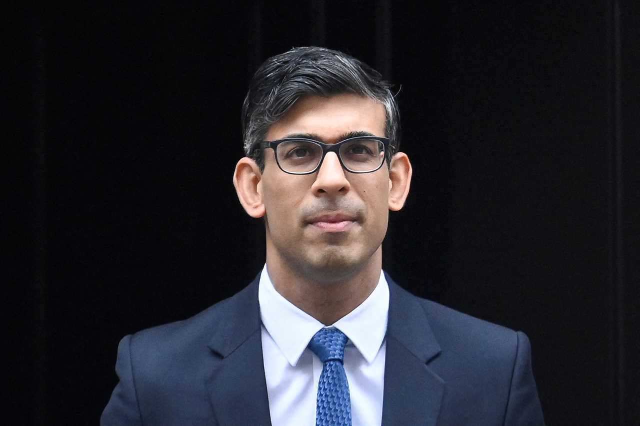 Rishi Sunak battling growing Tory rebellion over Brexit fix as hopes of breakthrough fade