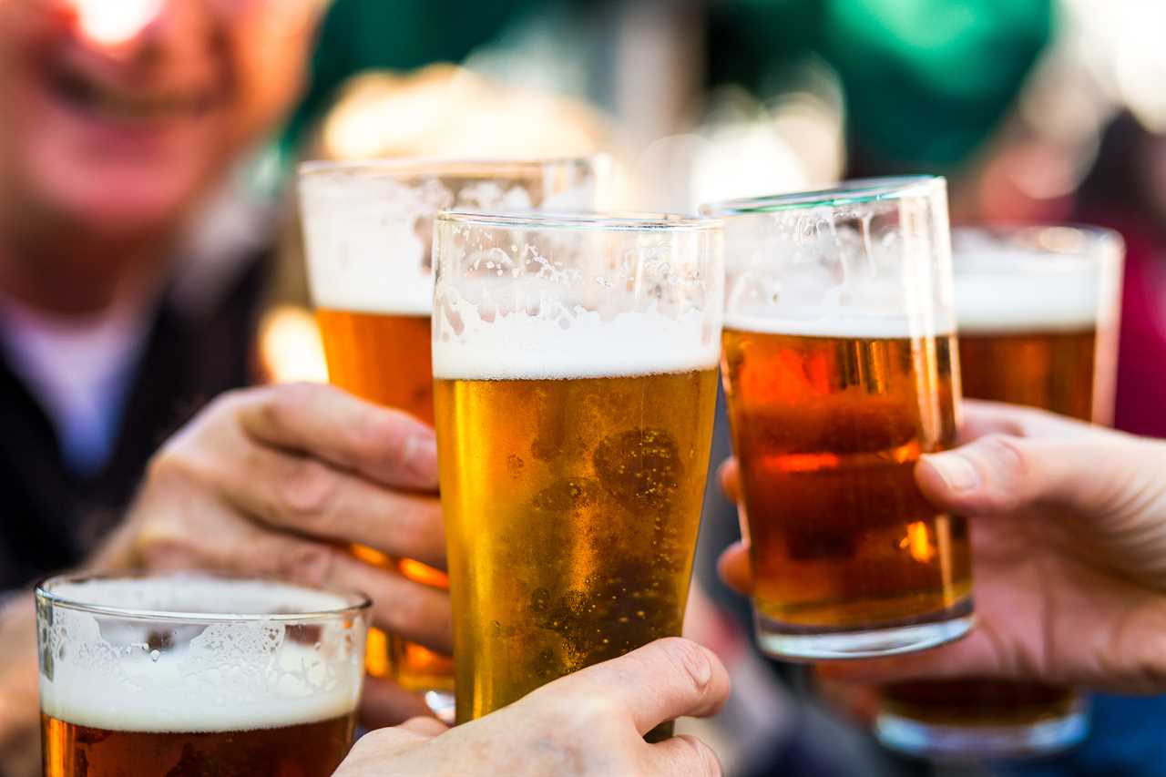 New Brexit deal will ‘cut the cost of a pint’ in Northern Ireland thanks to Westminster booze reforms, Rishi Sunak says