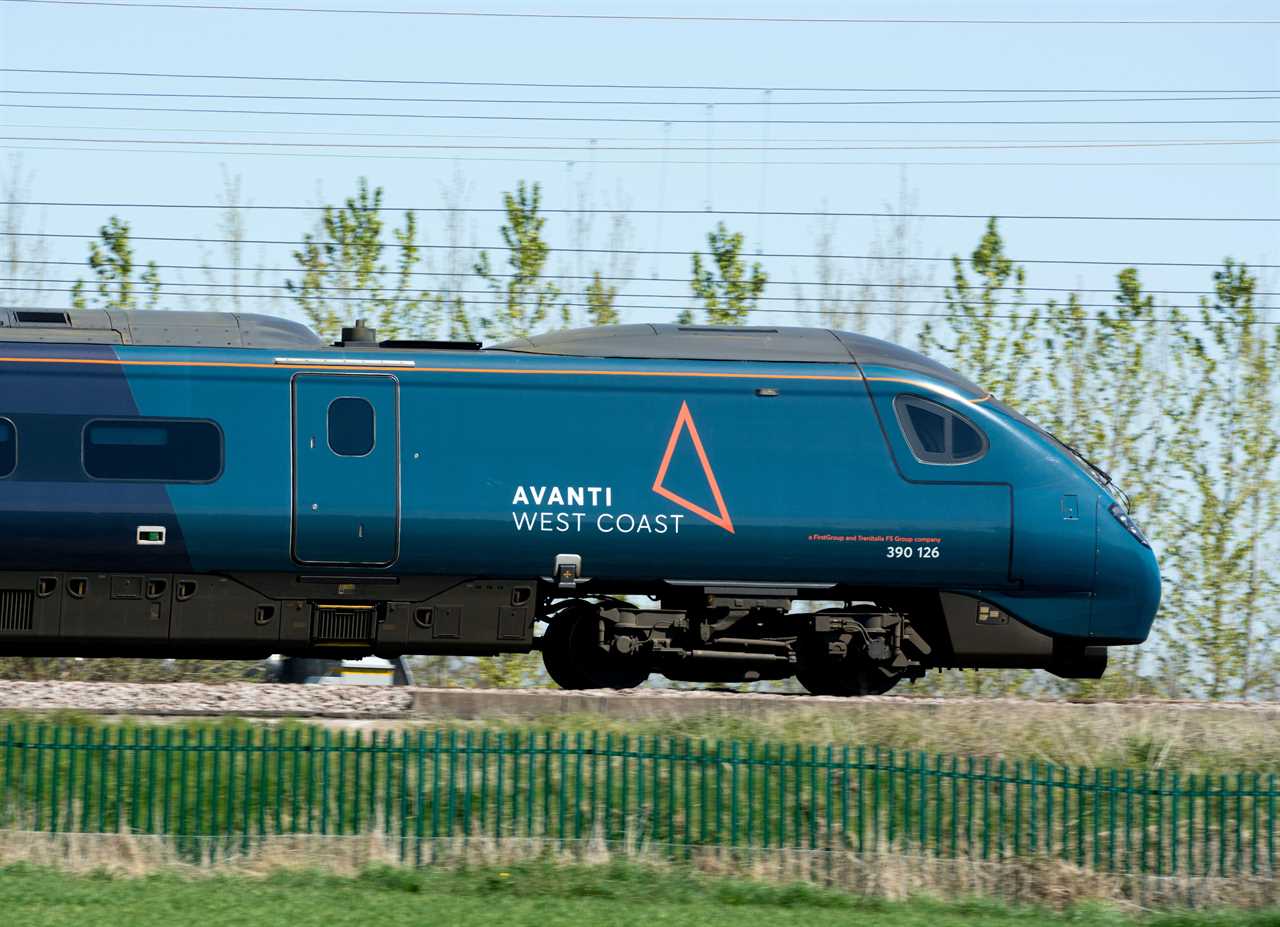 Train operator Avanti expected to have its contract renewed despite still regularly scrapping services