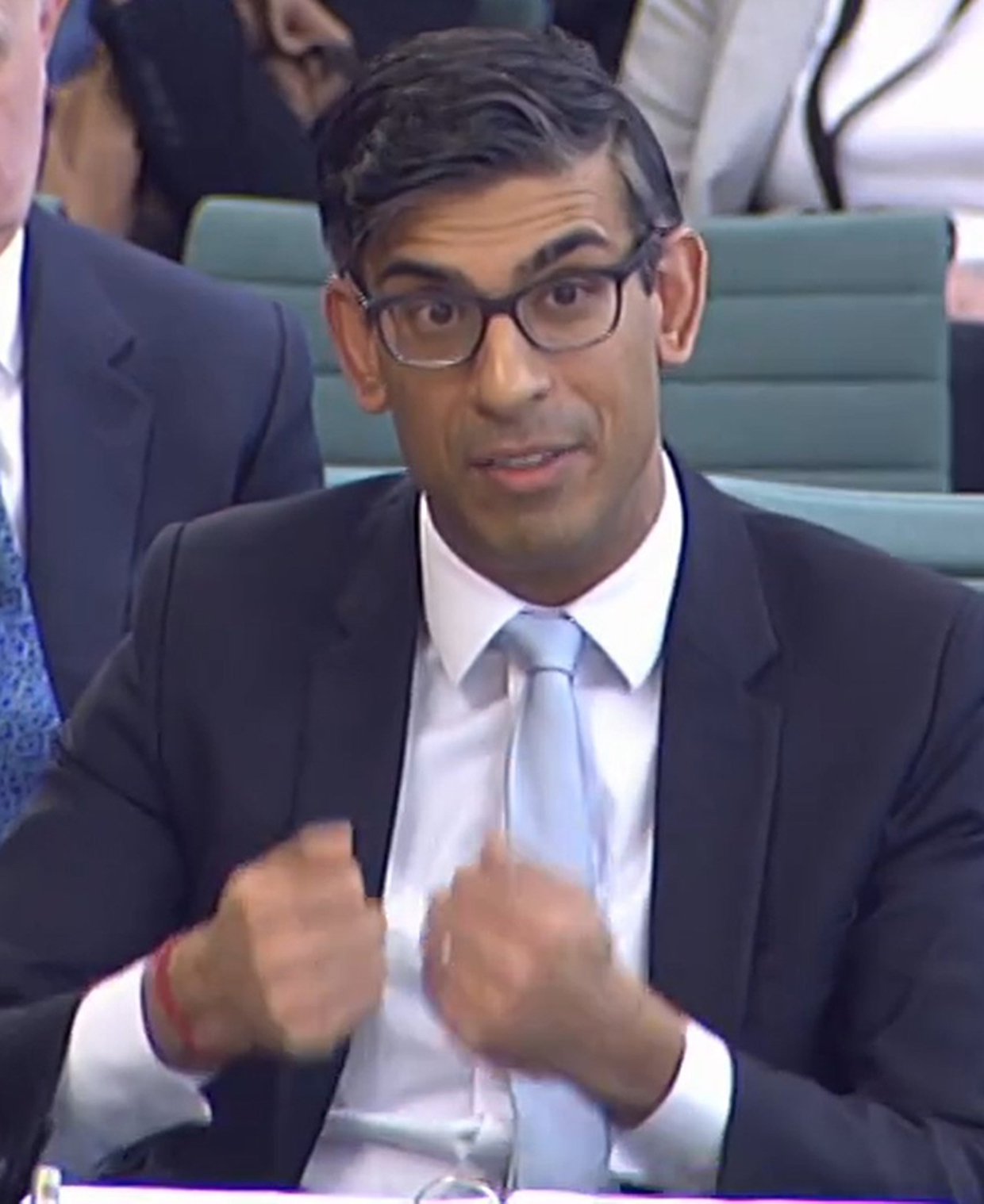 Rishi Sunak slams teaching unions threatening to disrupt exams this summer after rejecting ‘insulting’ pay offer