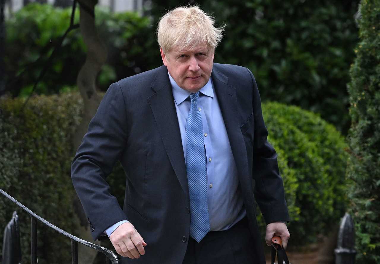 Boris Johnson’s allies confident he’ll dodge being kicked out of parliament over Partygate ‘lies’