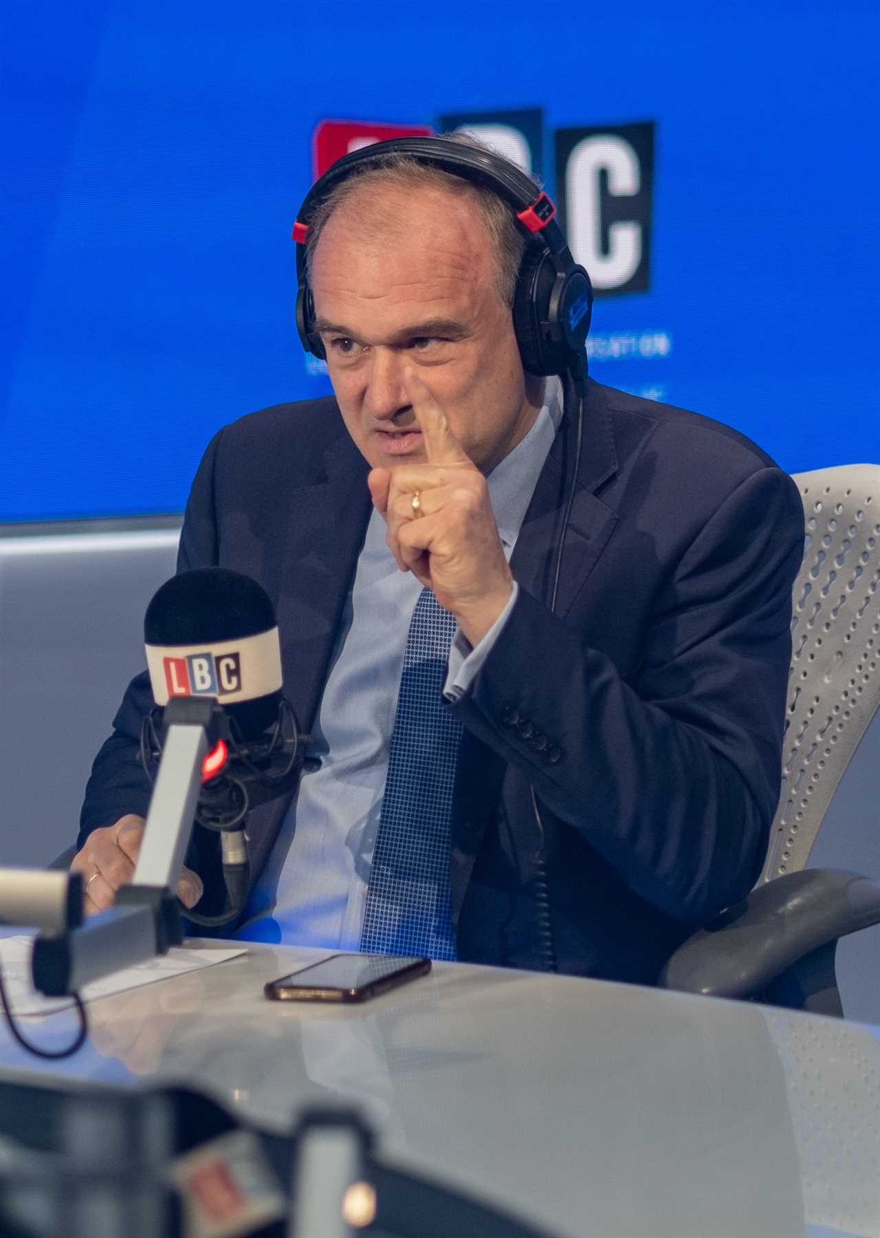 Women can ‘quite clearly’ have a penis, says ‘out of touch’ Lib Dem leader Ed Davey