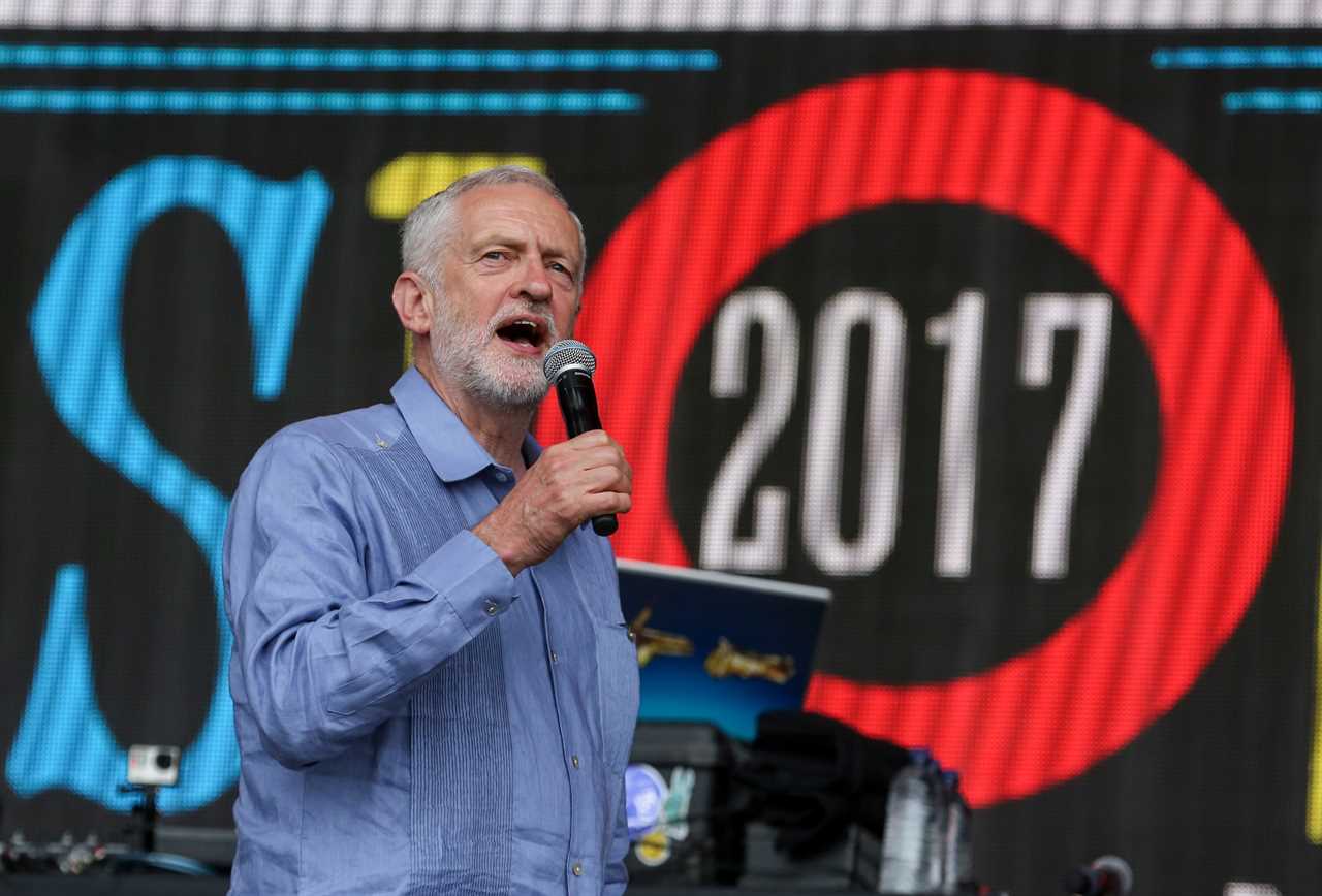 GLASTONBURY, ENGLAND - JUNE 24: Labour Party leader Jeremy Corbyn address the crowd from the main stage a the Glastonbury Festival site at Worthy Farm in Pilton on June 24, 2017 near Glastonbury, England. Glastonbury Festival of Contemporary Performing Arts is the largest greenfield festival in the world. It was started by Michael Eavis in 1970 when several hundred hippies paid just £1, and now attracts more than 175,000 people. (Photo by Matt Cardy/Getty Images)