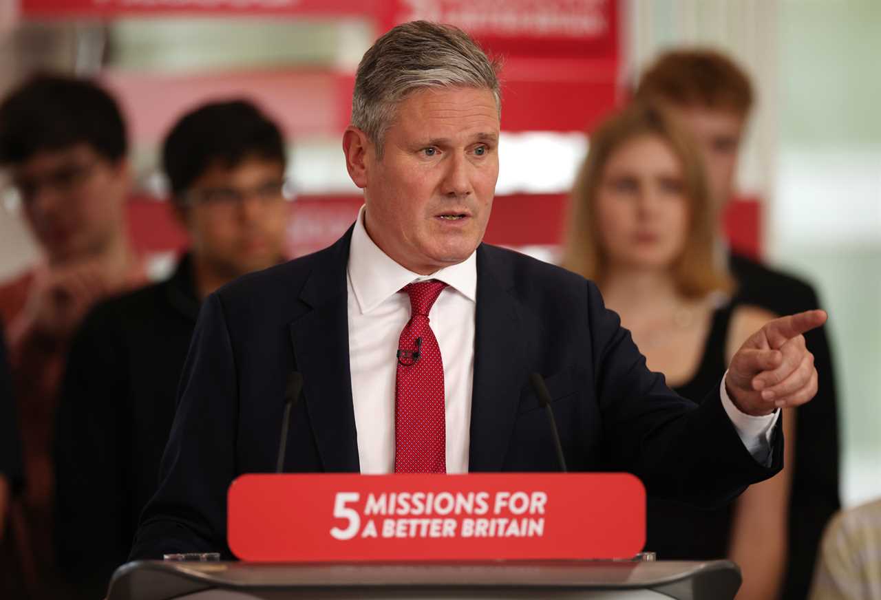 Sir Keir Starmer told to cut Labour links to eco fanatics Extinction Rebellion