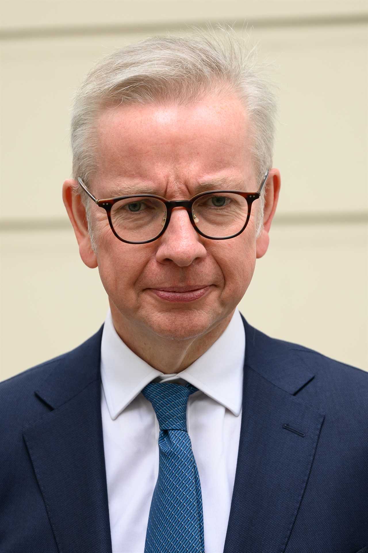 Empty shops & offices set to be turned into housing under new plans unveiled by Michael Gove