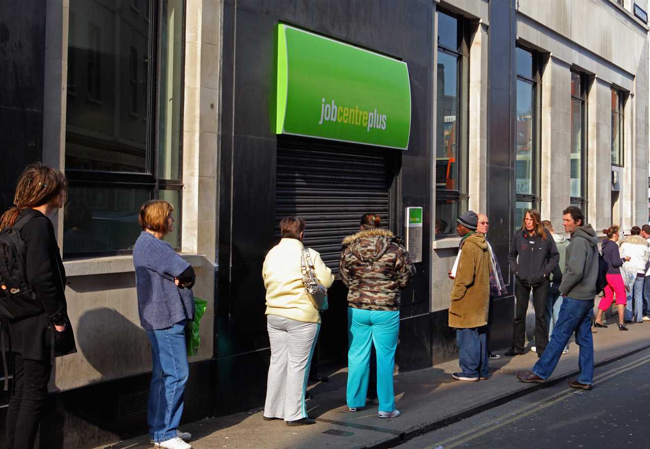 BRISTOL, UNITED KINGDOM - MARCH 18:  People queue outside a Job Centre on March 18, 2009 in Bristol, England. Official figures published today show that UK unemployment has risen above two million for the first time since 1997 - and according to the TUC, there are now 10 jobseekers for every vacancy advertised in UK jobcentres, with many economists predicting it will go above three million mark next year.  (Photo by Matt Cardy/Getty Images)