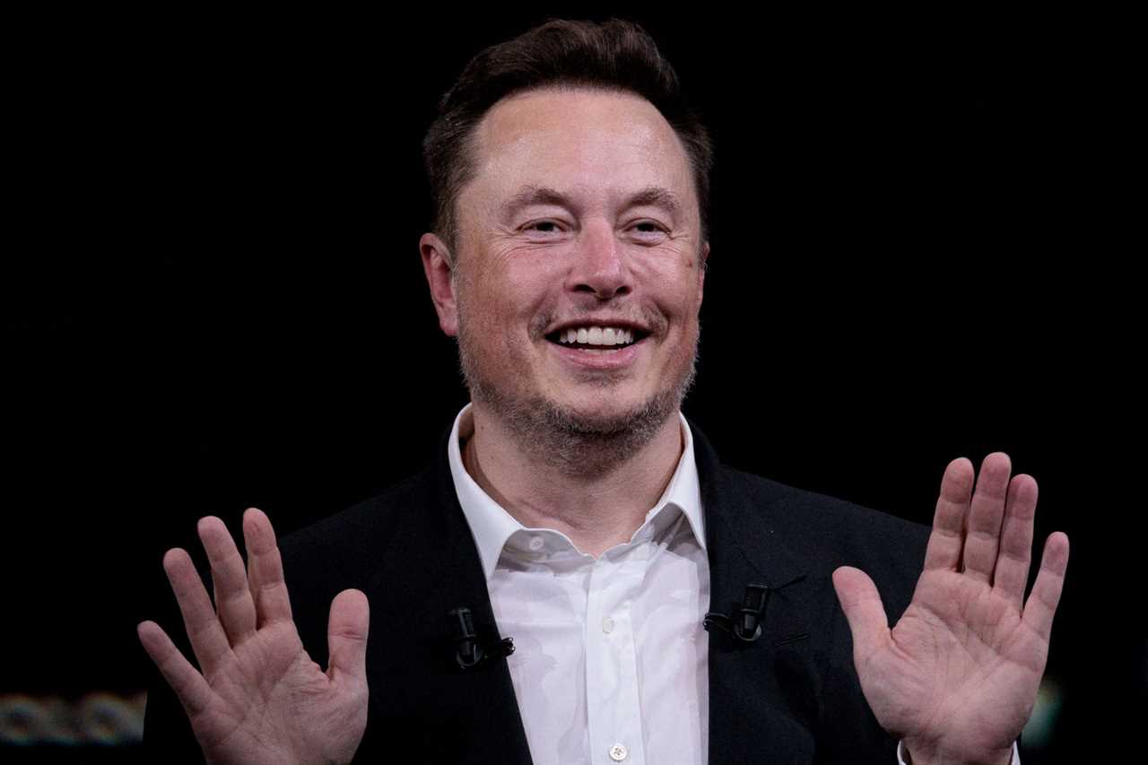 Video game fans boo Elon Musk at live event – here’s what they want from Tesla’s CEO