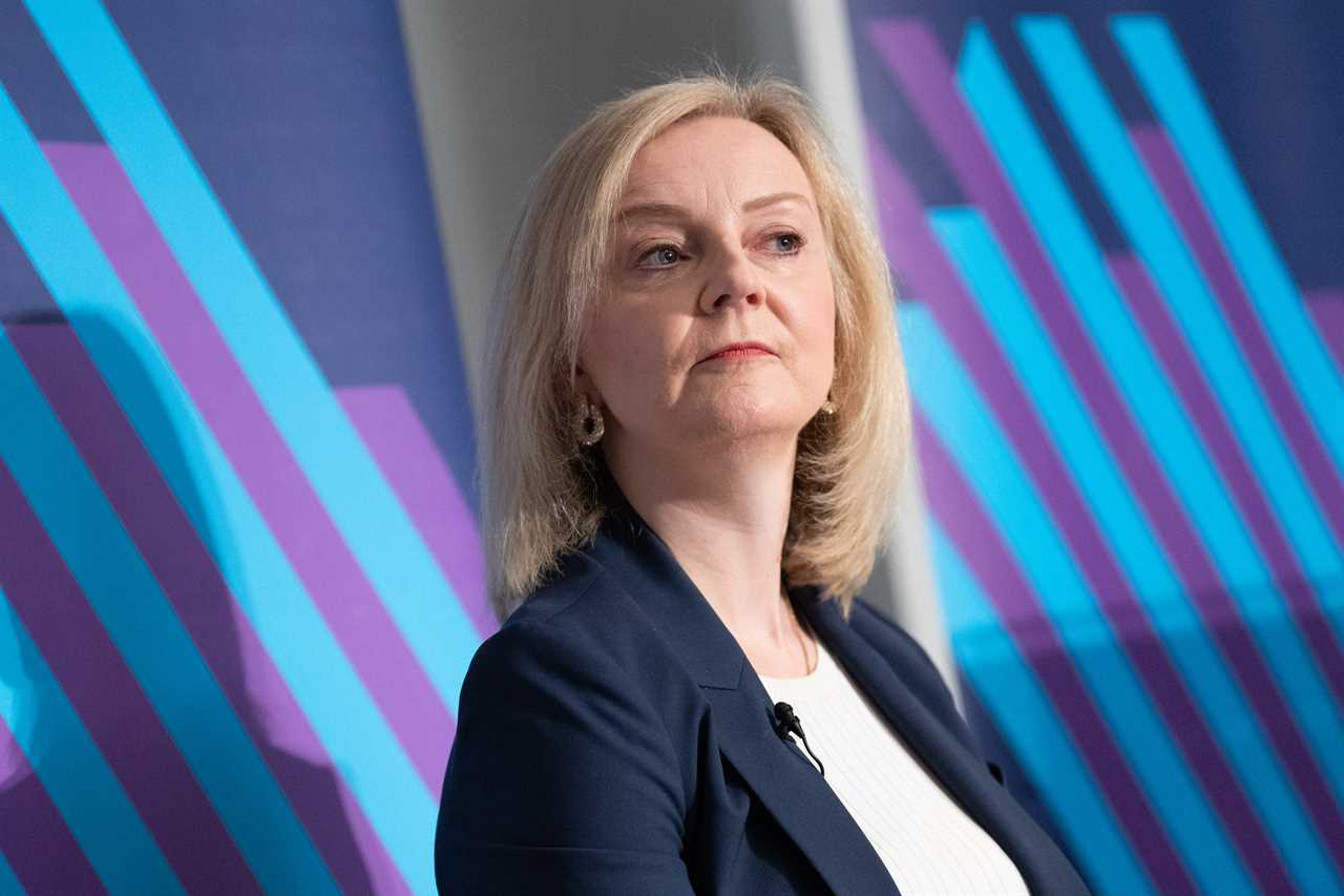 Liz Truss Slams BBC for Coverage of Bank of England, Blames Finance Chiefs for Mortgage Costs