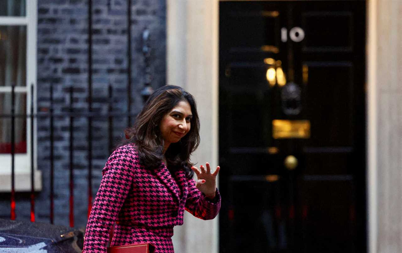 Suella Braverman accuses police of favoritism over Gaza march on Armistice Day