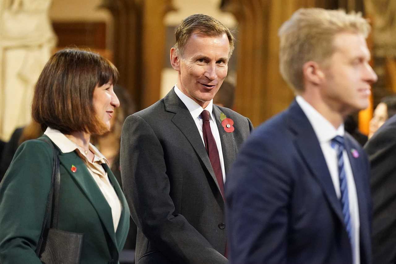 Jeremy Hunt Considers Tax Cut for Self-Employed Brits in Upcoming Autumn Statement