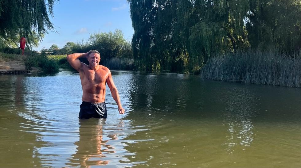 Tory MP Ben Everitt Hits Back at Labour Critics Over Topless Instagram Photos