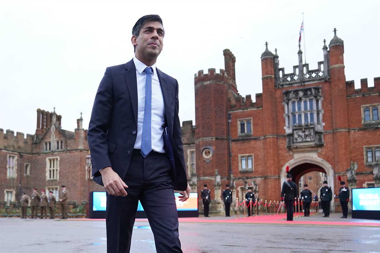 Rishi Sunak's Meeting with Greek PM Cancelled Over Elgin Marbles, Sparking Row