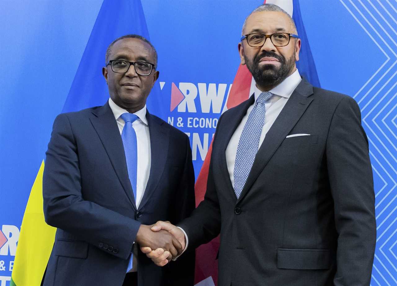 Ministers Defend £150m Funding to Rwanda Amidst Deportation Controversy
