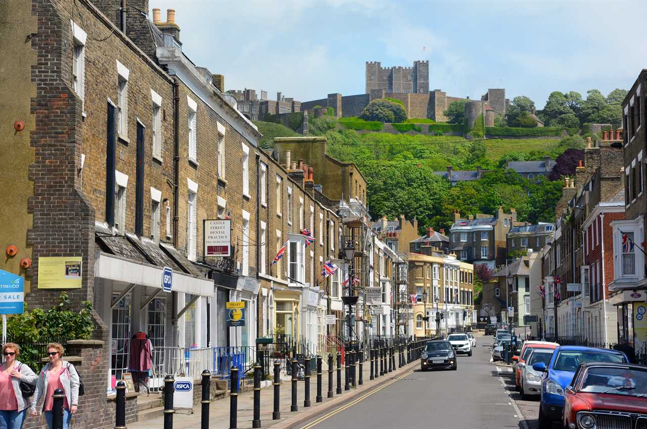 Small boat migrants outnumber Dover population since 2018