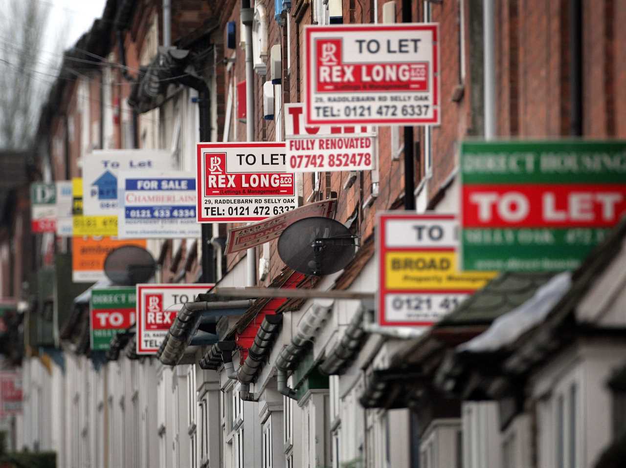 Blow for renters and ripped-off leaseholders as promised law changes to help them are stifled by major rift