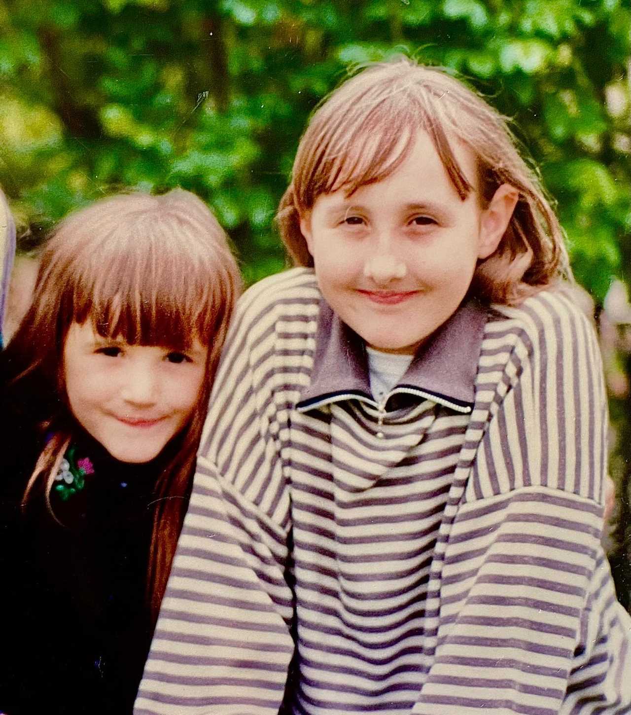 Woman shares tragic story of sister's rapid cancer death to raise awareness
