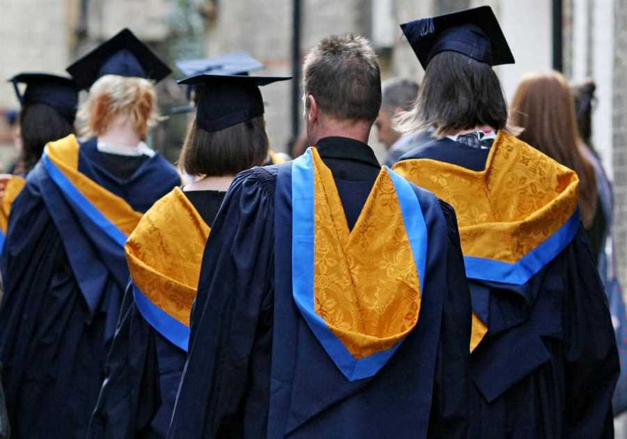 Mandatory English tests for migrants on Graduate Route in UK