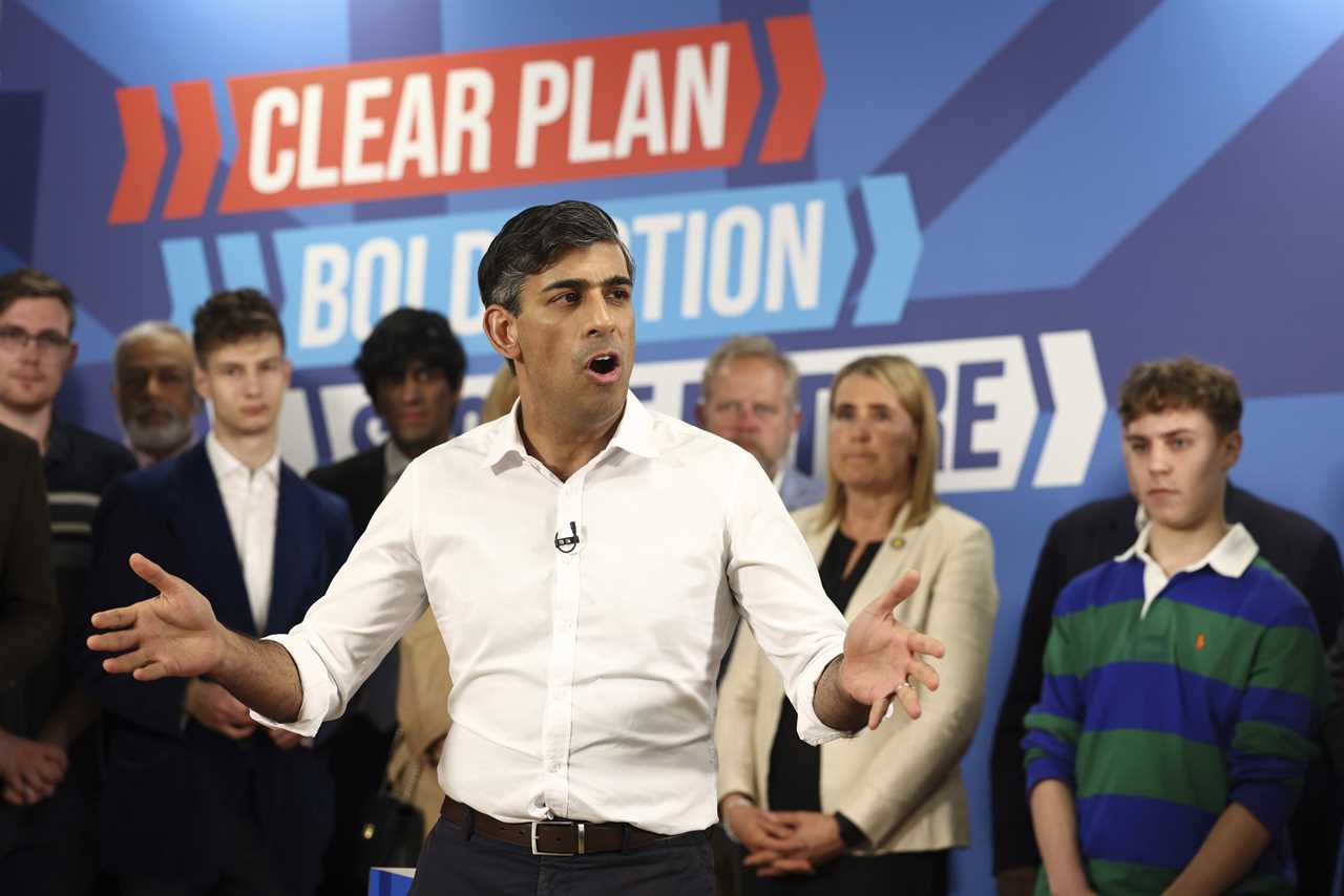 Rishi Sunak vows hard work as Starmer warns of tough final stretch in 72-hour campaign